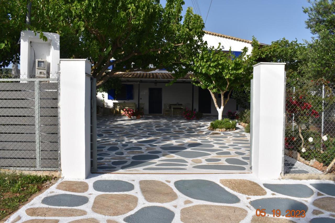 Pigadia Vila Vromonérion Exterior foto